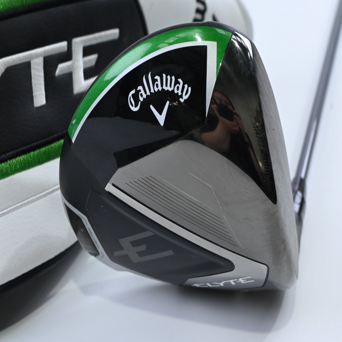 Callaway Elyte X Driver / 10.5 Degree / Regular Flex Denali Charcoal 50 Shaft