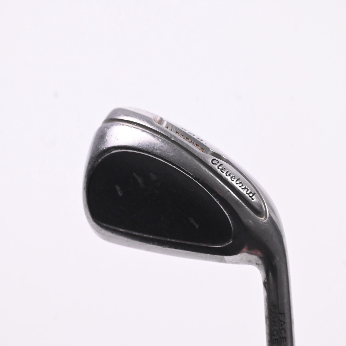 Cleveland 588 Altitude #6 Iron / 27 Degree / Regular Flex Cleveland Traction 85